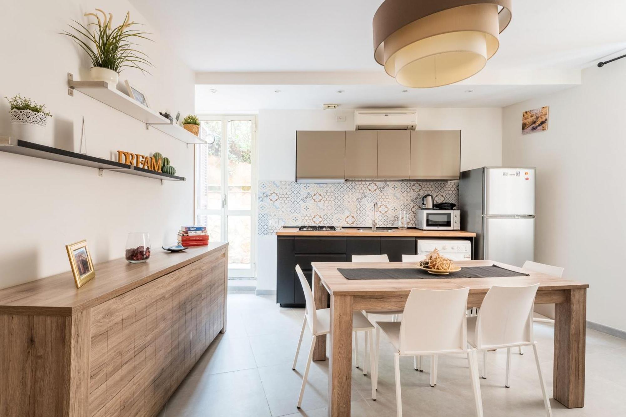 Il Piccolo Borgo Di Trastevere Roma